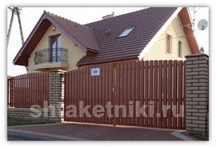 Штакетник для забора под дерево в Брянске